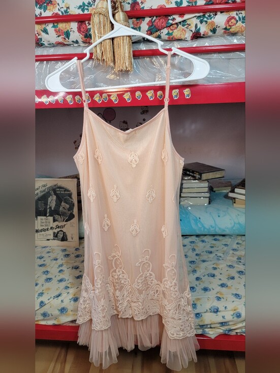 Areve Dresses & Skirts - Areve Peach Lace-Embroidered Slip Midi Dress Size Large